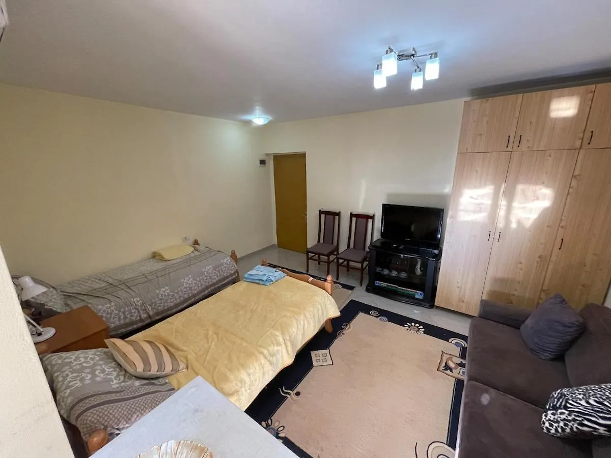 Cozy Tiny Apartment 티라나 0*,  알바니아